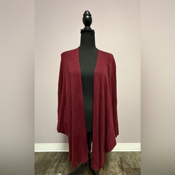 NWT Parkhurst RUANA Wrap CANADA Scarf SHAWL - Picture 8 of 12